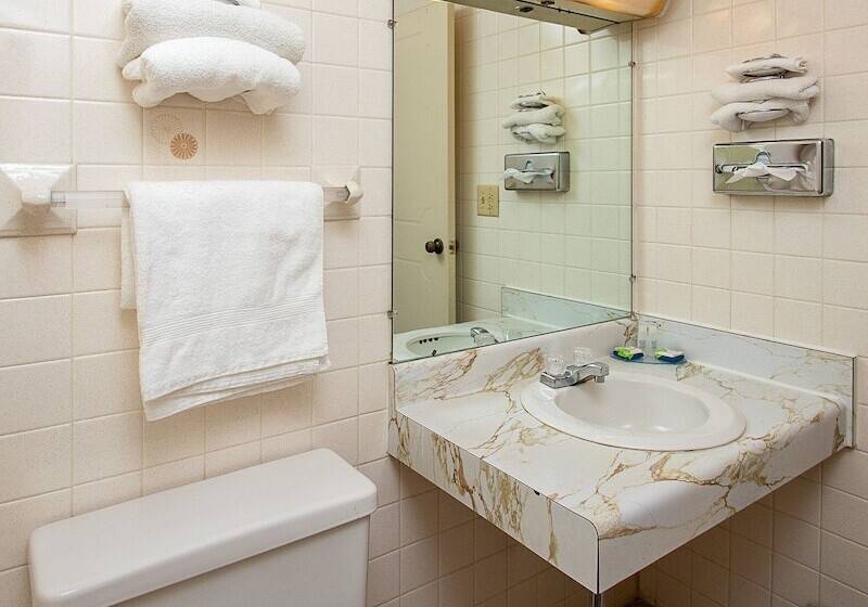 Номер Стандарт, Country Squire Inn And Suites