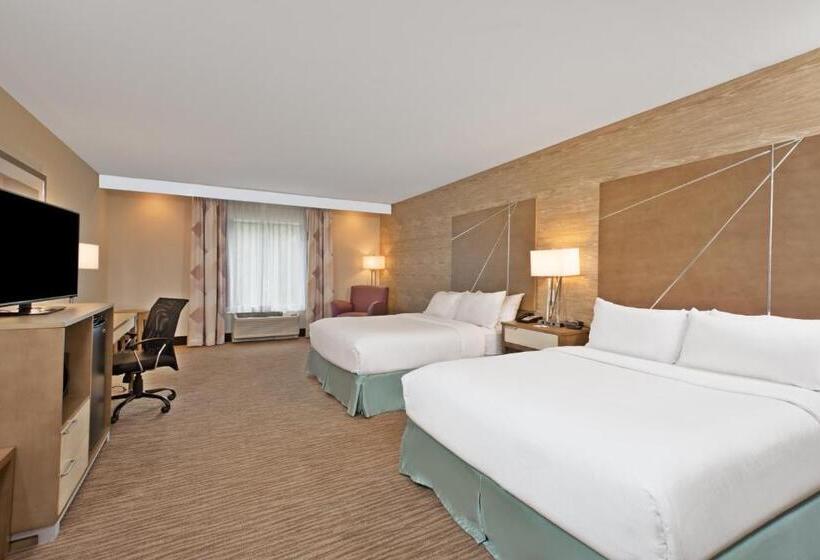 Номер Стандарт Адаптированный для Инвалидов, Holiday Inn Express & Suites New Cumberland, An Ihg