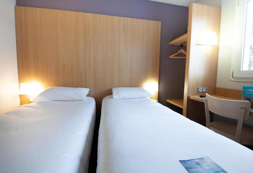 Номер Стандарт, Kyriad Direct Clermont Ferrand Nord Gerzat