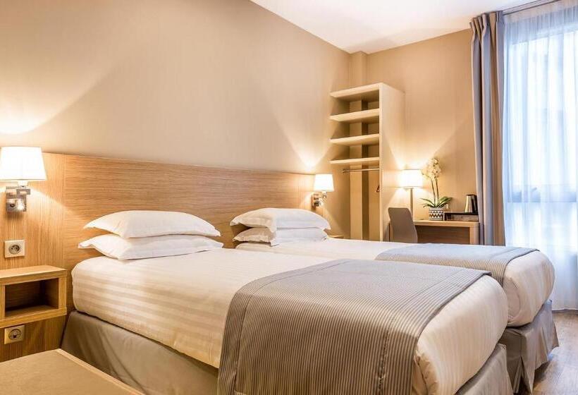 Номер Deluxe, Paris D Issy Hôtel Porte De Versailles