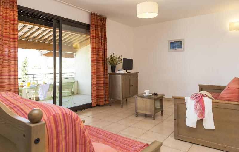 장애인을 위한 스탠다드 룸, Red Lion Ridgewater Inn & Suites Polson