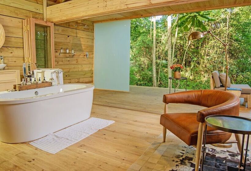 اتاق لوکس, Summerfields Rose Retreat And Spa