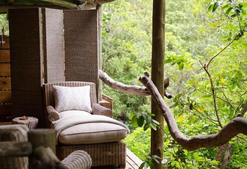 چادر با خدمات رفاهی لوکس, Summerfields Rose Retreat And Spa