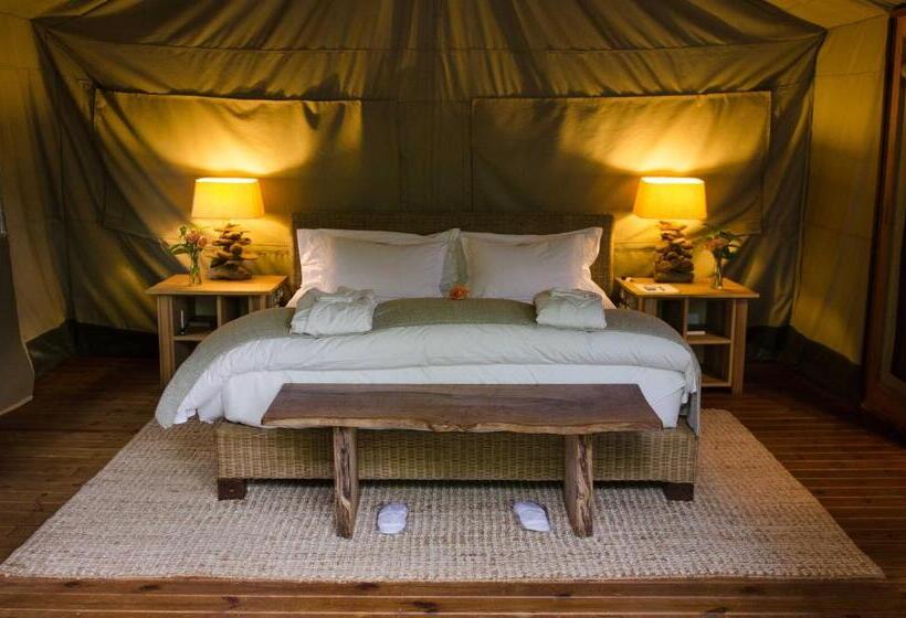 چادر با خدمات رفاهی لوکس, Summerfields Rose Retreat And Spa