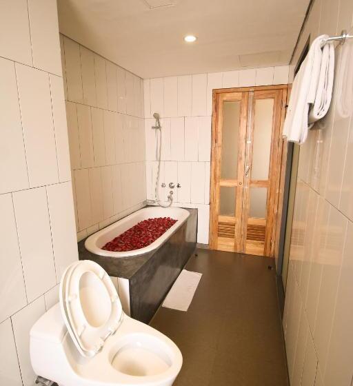سوییت جونیور, Liberta Hotel Jimbaran