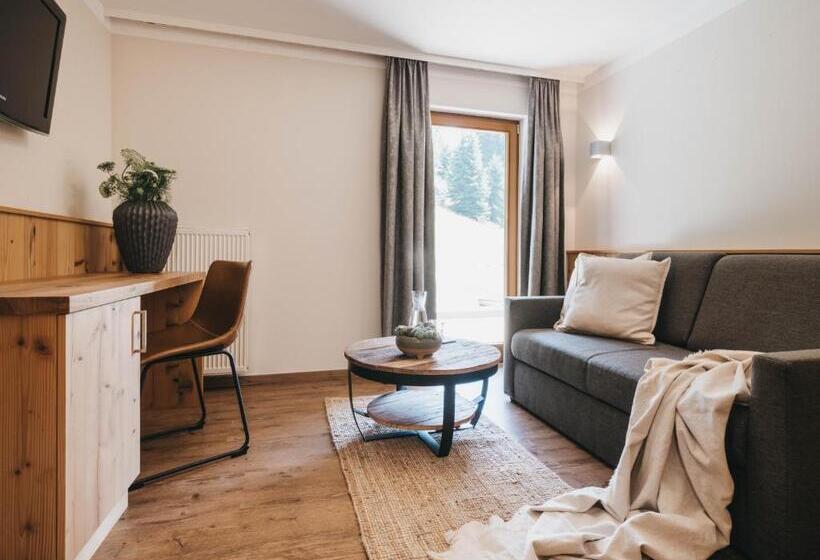 اتاق سوپریور, Ferienhotel Pass Thurn