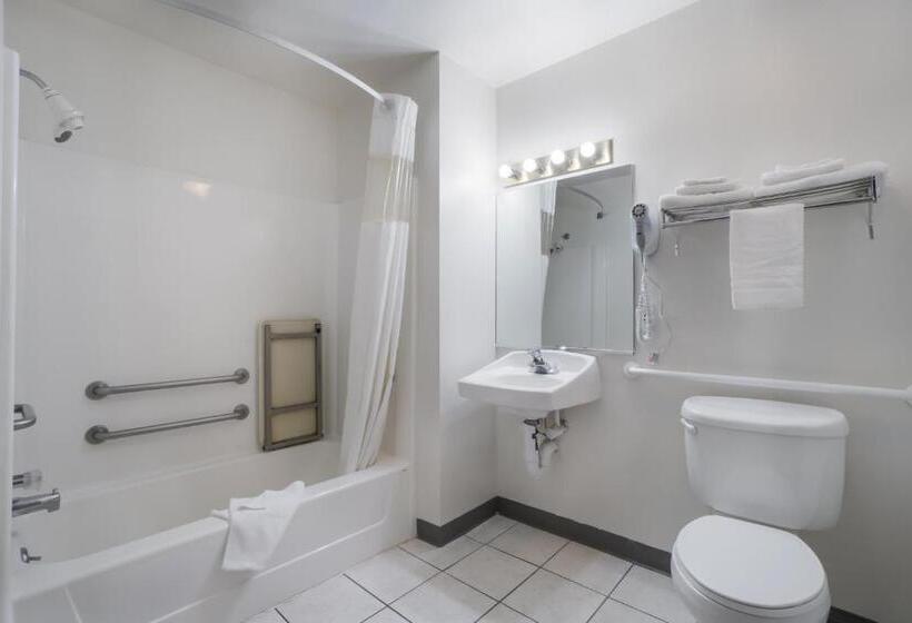 장애인을 위한 킹사이즈 침대 스탠다드 룸, Americas Best Value Inn Green River