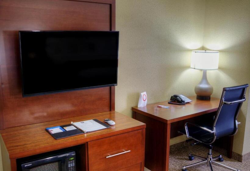 Люкс, Comfort Suites Plymouth Near Us 30