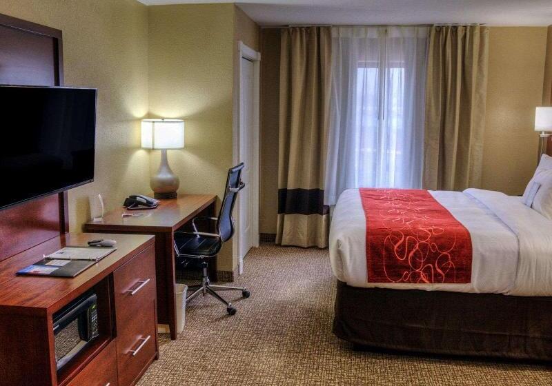 Люкс, Comfort Suites Plymouth Near Us 30