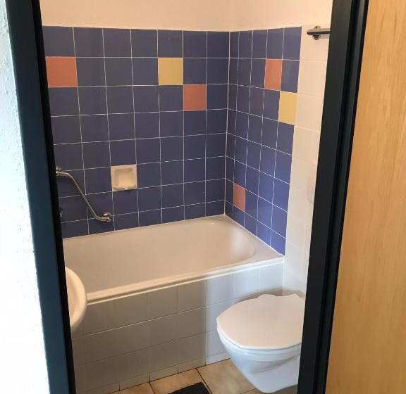 Quarto Estandar com Sacada, Gasthof Fair