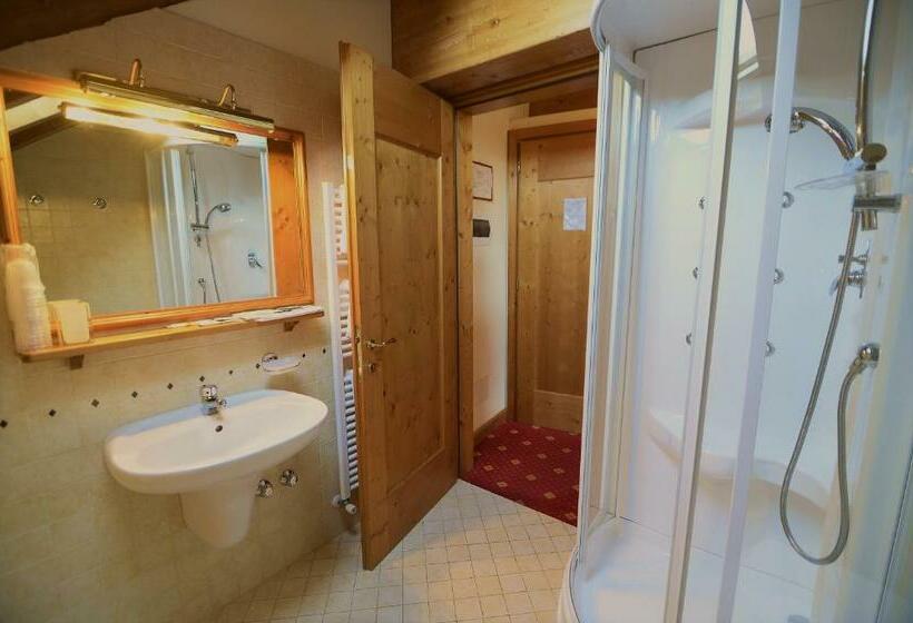 Номер Стандарт, Albergo Valbella