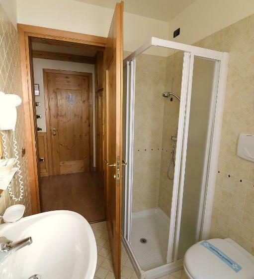 Номер Стандарт Индивидуальный, Albergo Valbella