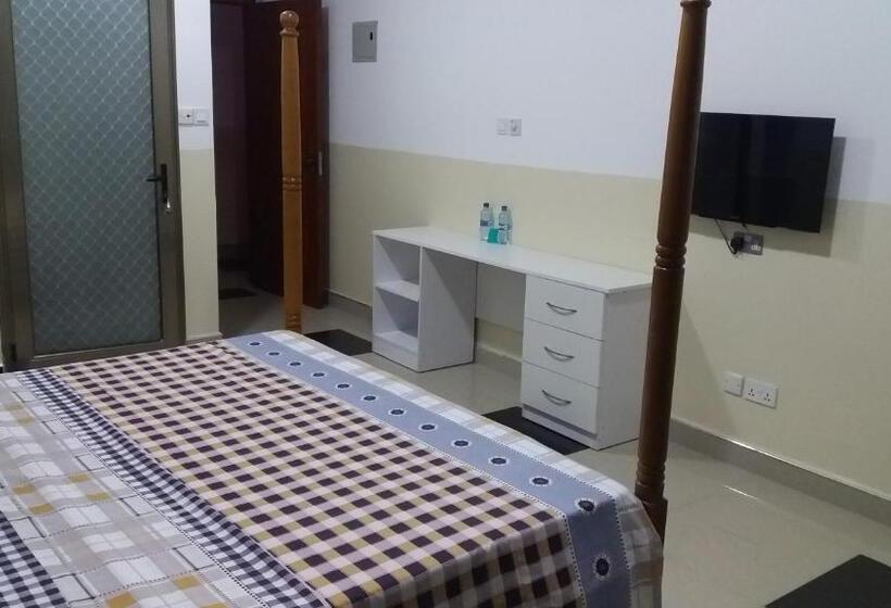 اتاق لوکس با تخت بزرگ, Ayodya Suites Nyali