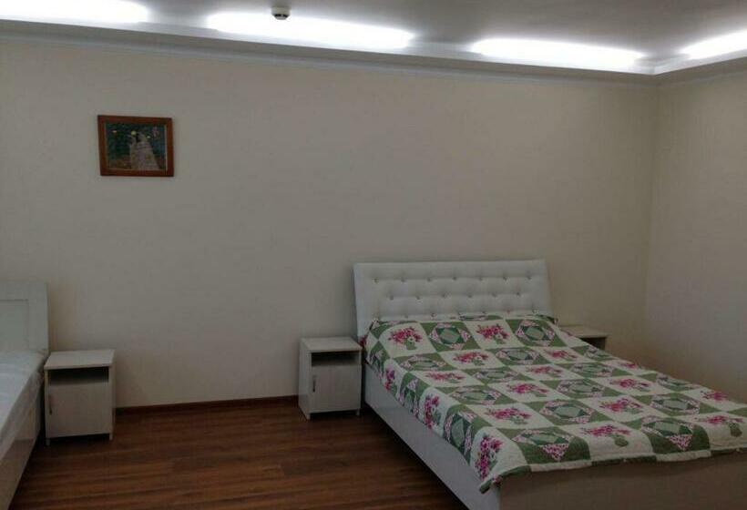 اتاق خانوادگی, отель транзит