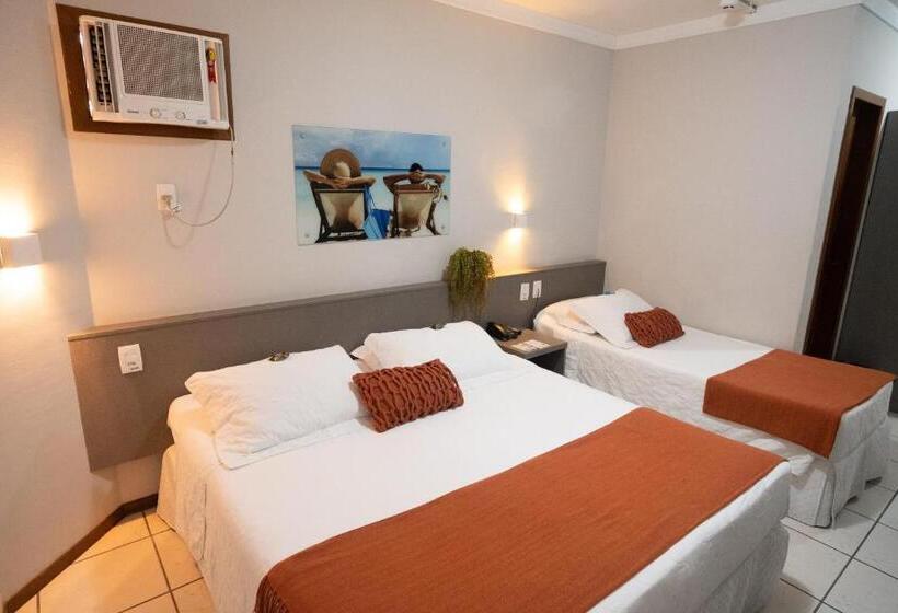 غرفة قياسية ثلاثية, Camboriu Praia
