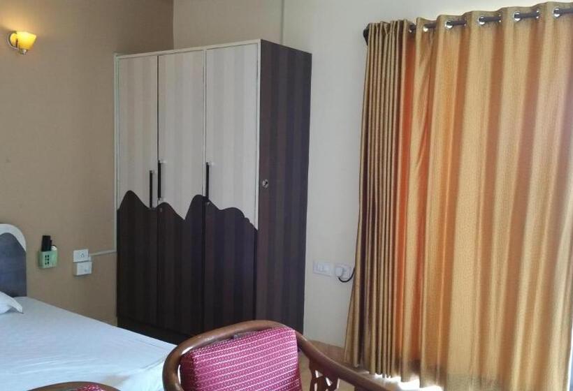 اتاق لوکس با تخت بزرگ, Ocean Crest