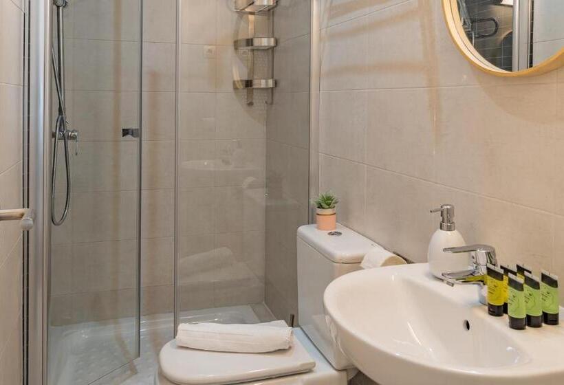 استودیوی استاندارد, Feelathome Merced Apartments