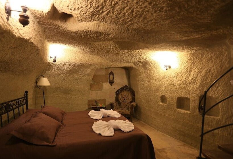 스탠다드 트리플 룸, Turquaz Cave