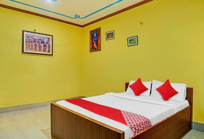 Трехместный Номер Классика, Oyo Flagship 80489 Sanskriti P Guest House