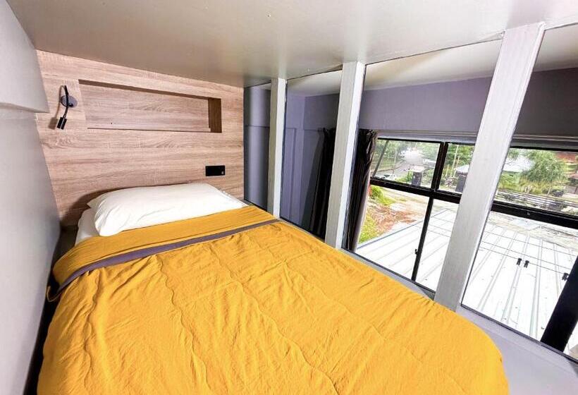 Кровать в Общей Комнате, Arch Dormitorio Cenang    Hostel