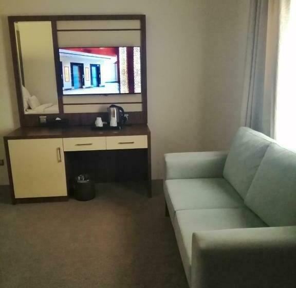 Номер Стандарт Трехместный, One Inn