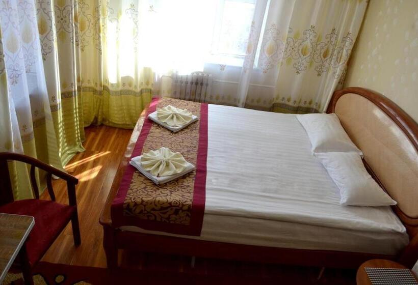 اتاق استاندارد, Danista Nomads Tour Hostel