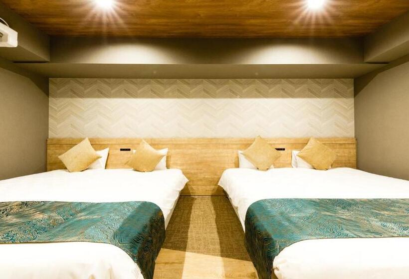 اتاق لوکس با بالکن, Takuto Hotel Osaka Shinsaibashi