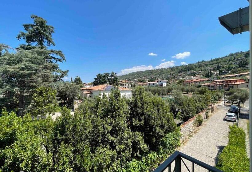 اتاق سوپریور, Al Castello