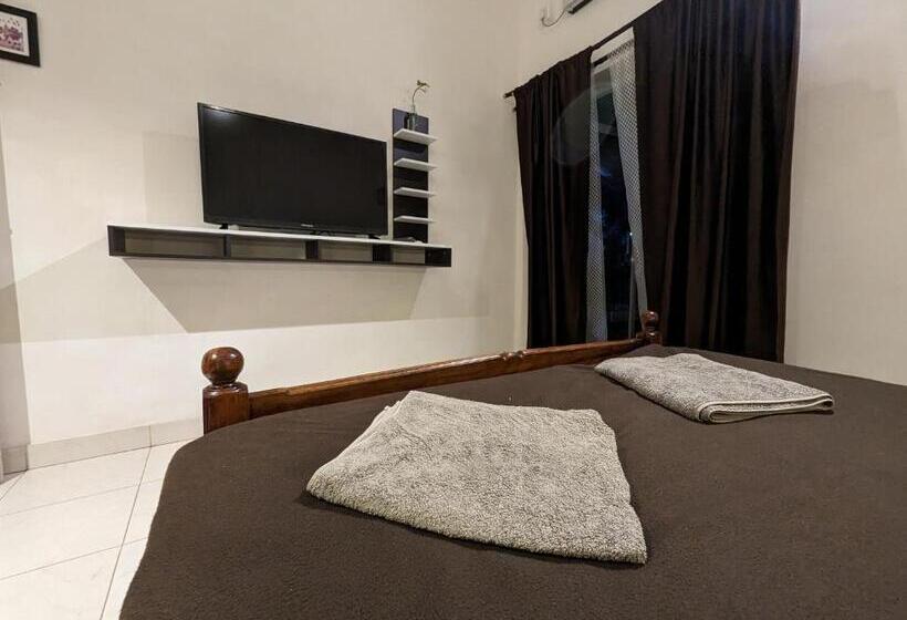 Quarto Deluxe com Sacada, Satta Beach Residence