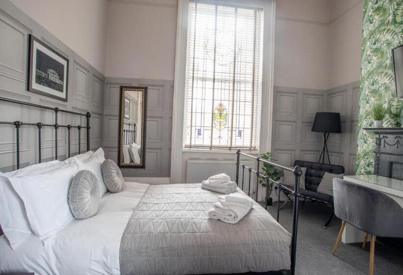 Номер Superior, X Hotel Brunswick Square