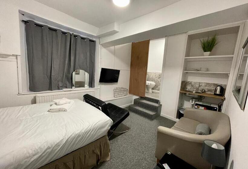 Студия Стандарт, X Hotel Brunswick Square