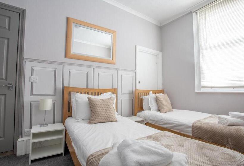 Номер Стандарт, X Hotel Brunswick Square