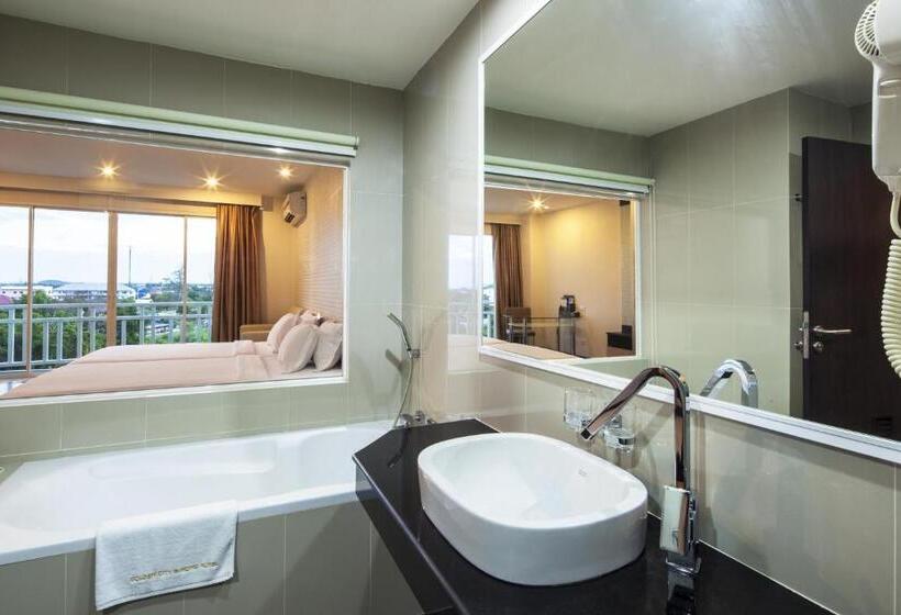 اتاق لوکس, Golden City Rayong