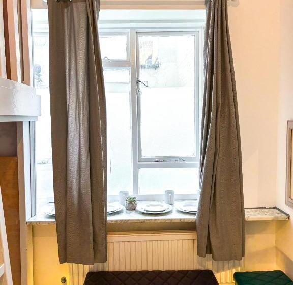 Семейное Студио, X Hotel Brunswick Square