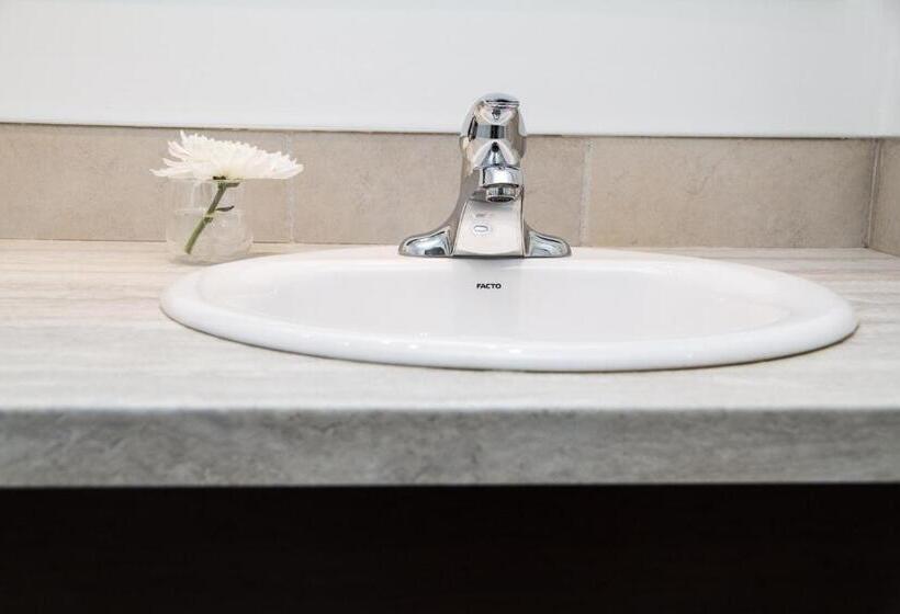 套房, Rideau Heights Inn