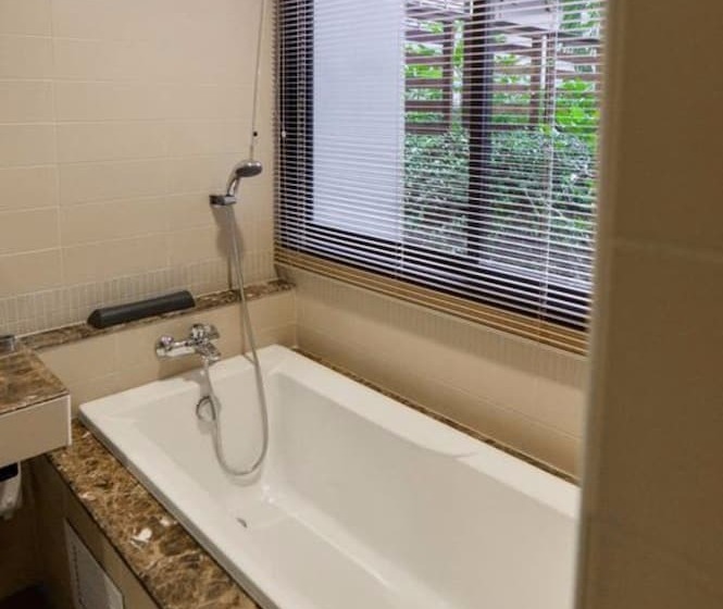 , The Pad Silom Serviced Apartment