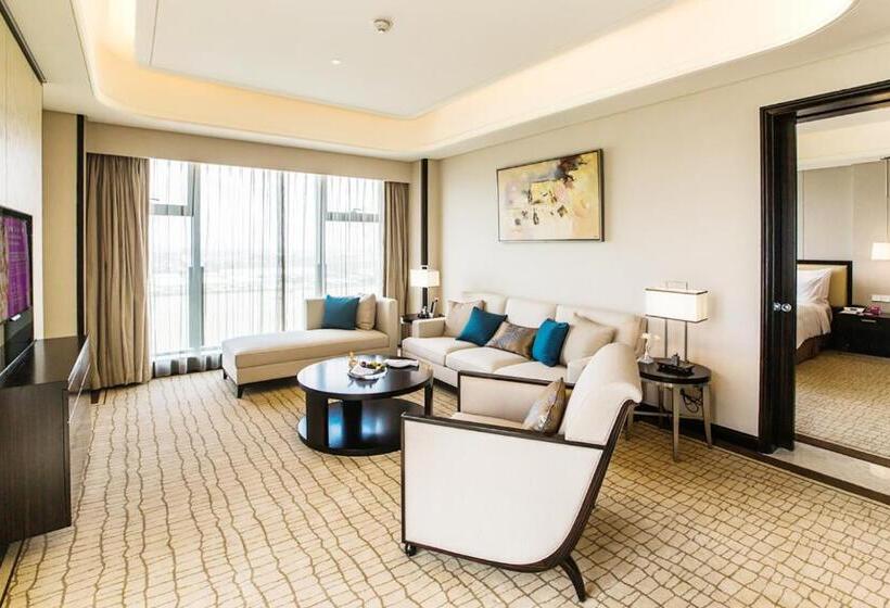 Люкс Клуб, Crowne Plaza Guangzhou Zengcheng, An Ihg Hotel  Canton Fair Free Shuttle Bus