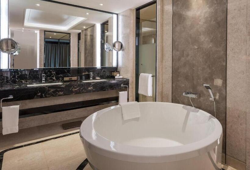 Люкс Клуб, Crowne Plaza Guangzhou Zengcheng, An Ihg Hotel  Canton Fair Free Shuttle Bus