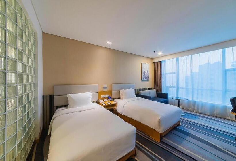 اتاق سوپریور, Holiday Inn Express Baoji City Centre, An Ihg