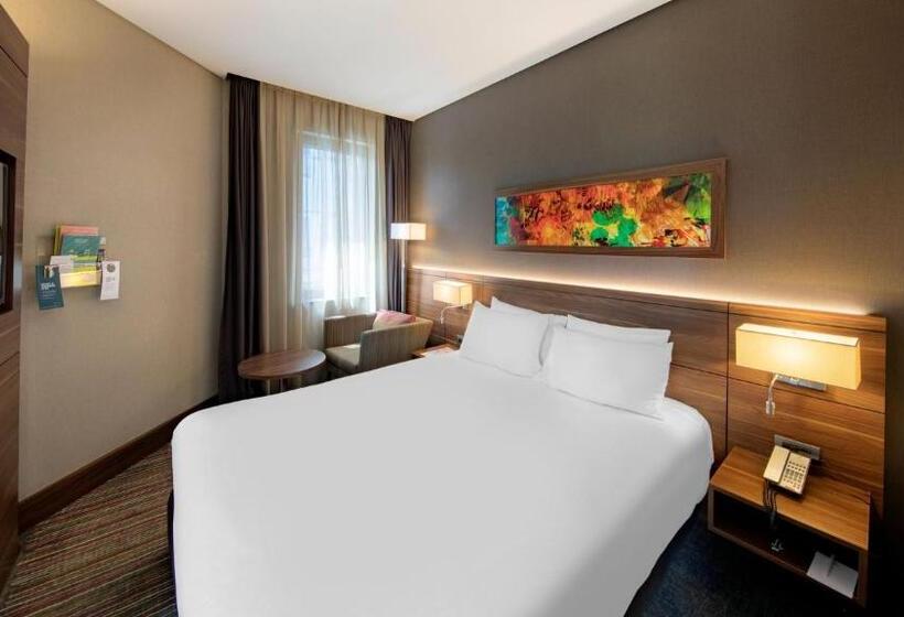 Номер Deluxe, Holiday Inn Istanbul   Kadikoy, An Ihg