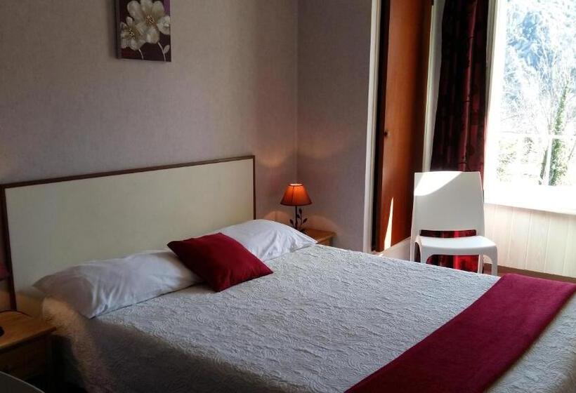 Номер Стандарт Вид на Горы, Hôtel La Gravenne