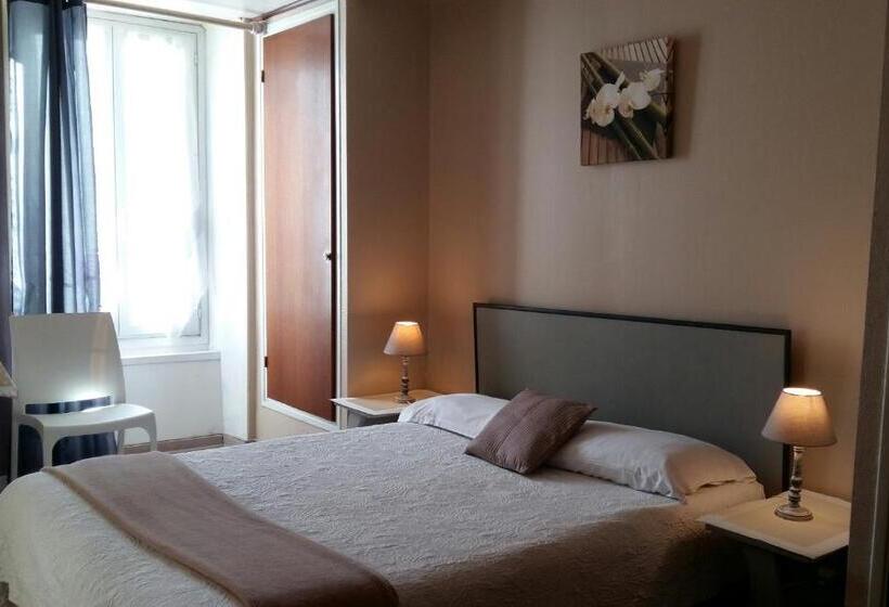Номер Стандарт Вид на Горы, Hôtel La Gravenne