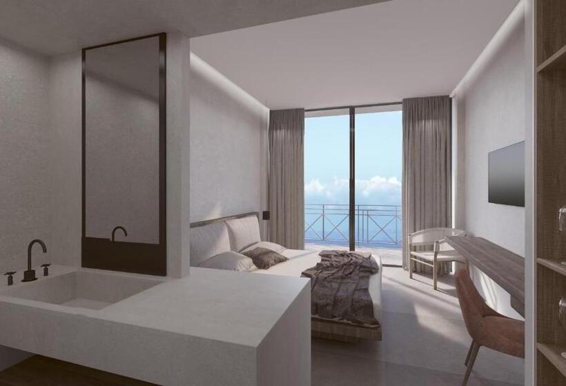 اتاق لوکس با بالکن و چشم‌انداز دریا, Pheia, Vriniotis Resorts