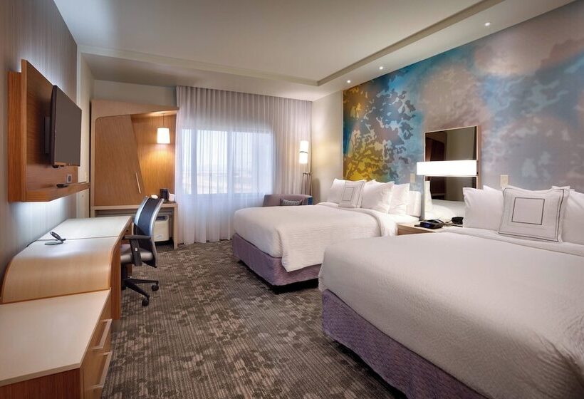 Президентский Люкс, Courtyard By Marriott Phoenix Mesa Gateway Airport