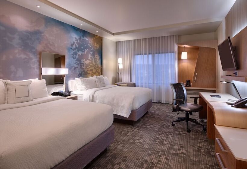 Президентский Люкс, Courtyard By Marriott Phoenix Mesa Gateway Airport