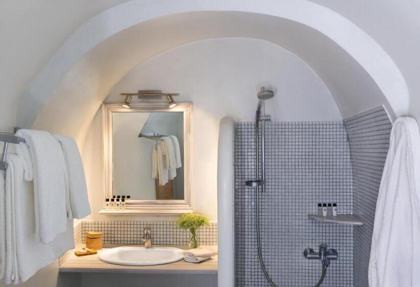 Habitación Estándar, Galini