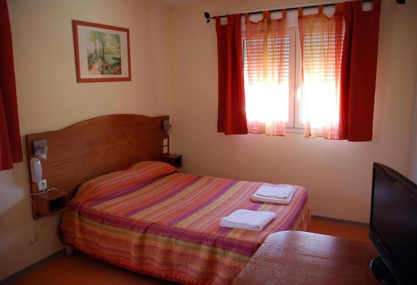 Номер Стандарт, Hôtel De L'orb