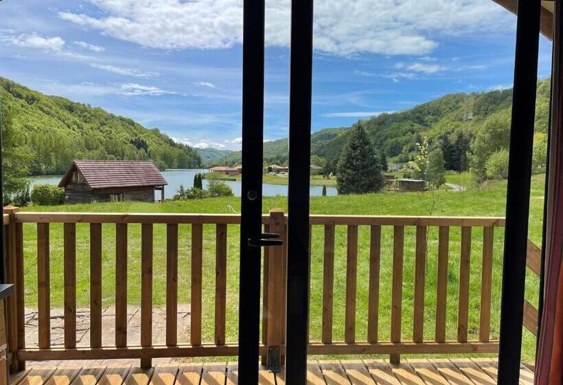 Номер Стандарт, Lac Des Graves