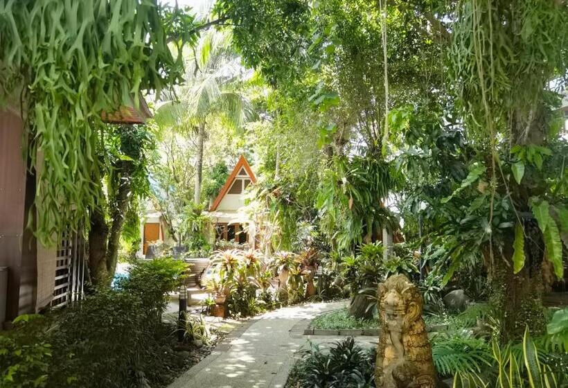 Номер Стандарт с Балконом, Phuket Meet Holiday Hotel Rawai 普吉岛相遇花园度假酒店 拉威店