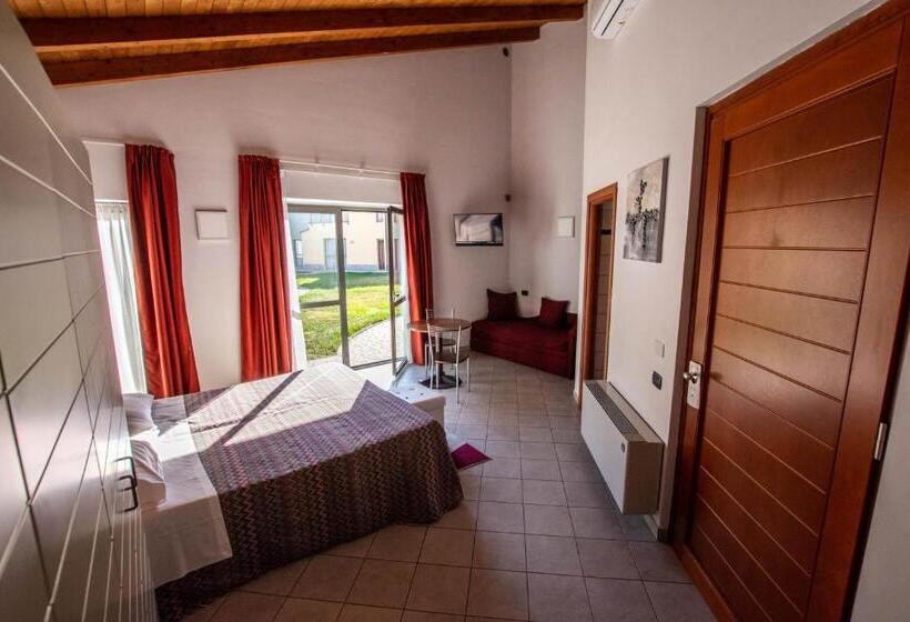 Номер Стандарт, Albavillage Hotel Wellness & Camping